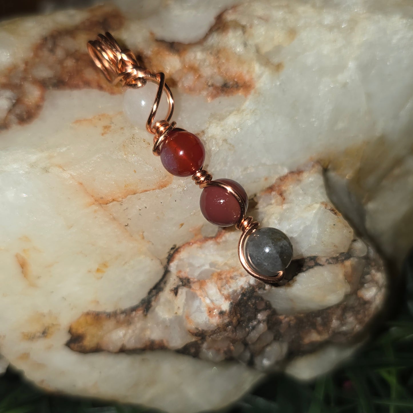 Ember Heart Pendant – Rose Quartz, Carnelian, Mookaite & Labradorite